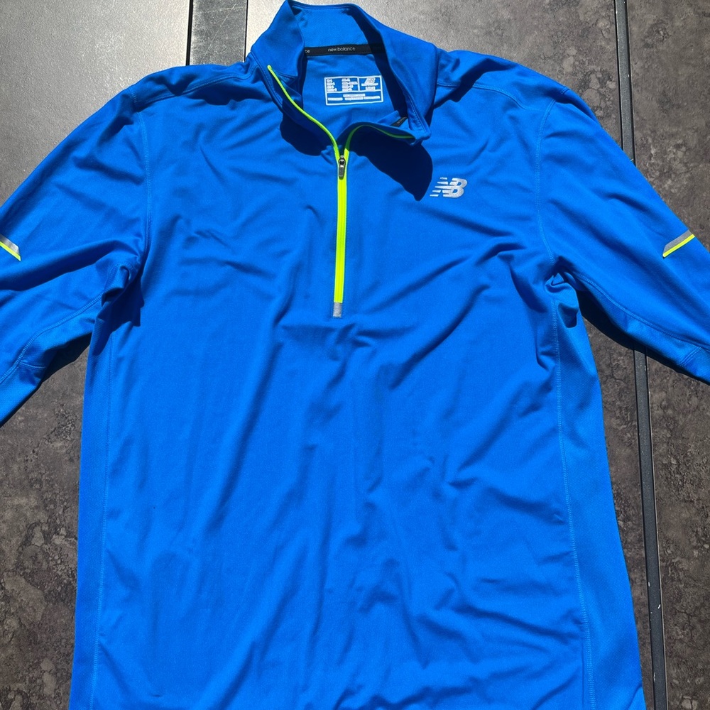 New Balance Thermal running top